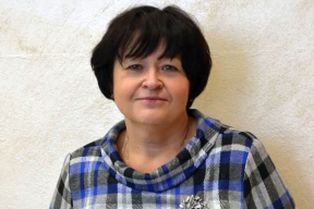 Конвейер репрессий. 62-летнюю замдиректора минского лицея отправили в колонию за политику