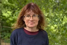 Дулина: Над столом опера висел портрет Сталина